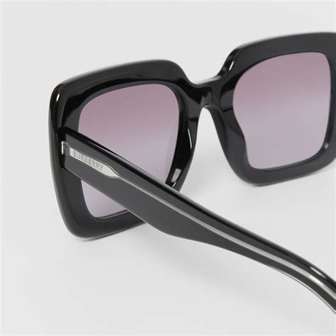 burberry shades for women.